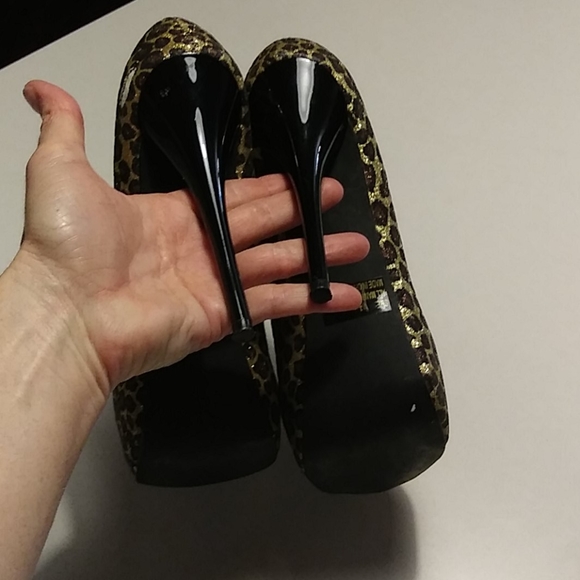 Glitter Leopard heels ! - Picture 5 of 9